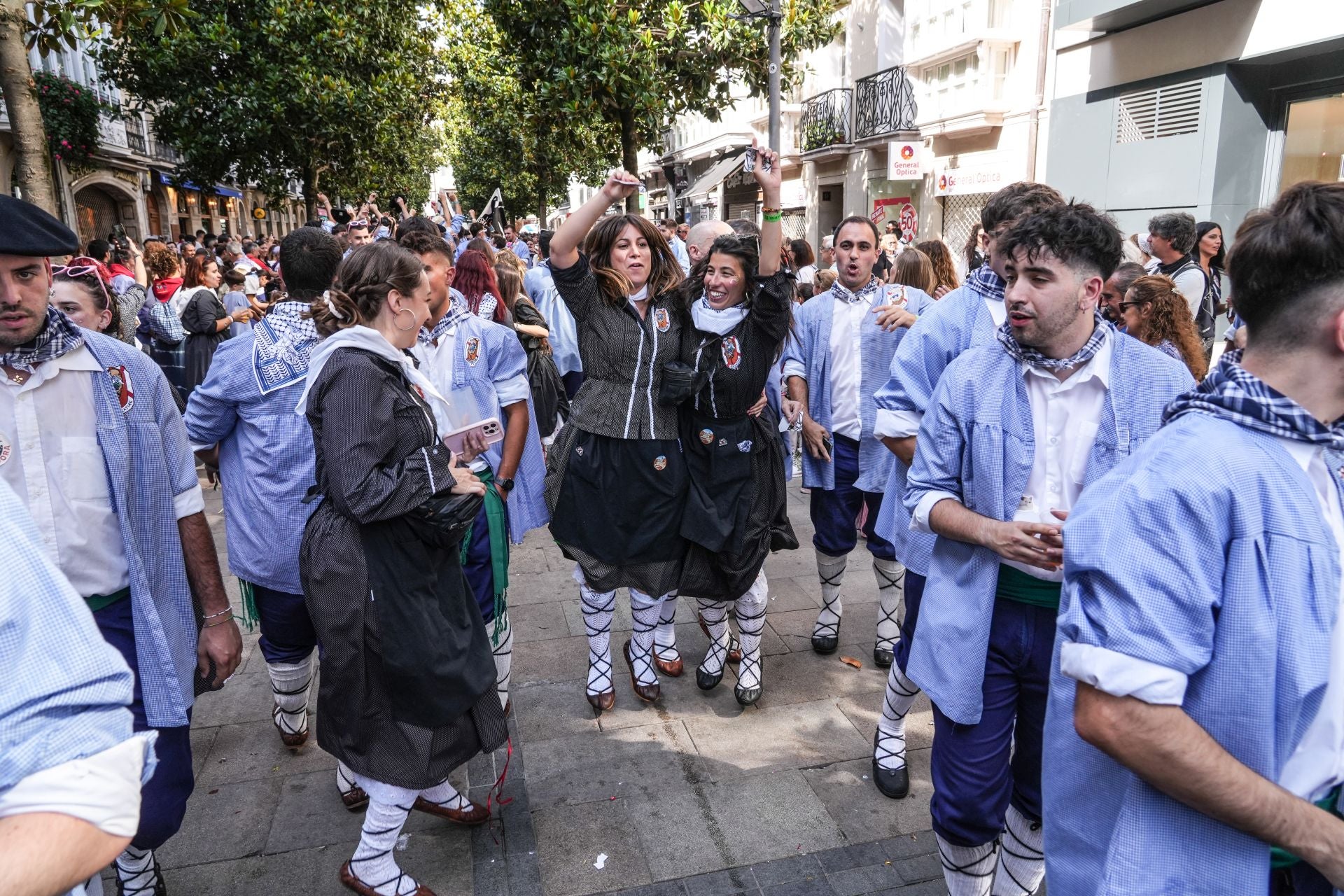 La segunda jornada de fiestas de Vitoria, en imágenes