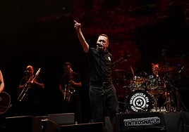 Muguruza se dirige al público.