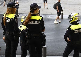 Ciudadanos retienen a un ladrón que intenta robar un reloj de 30.000 euros en Vitoria