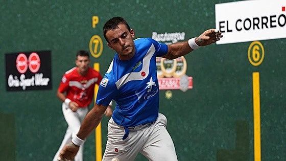 Larrazabal aspira a sorprender a Altuna en la final del Torneo de La Blanca