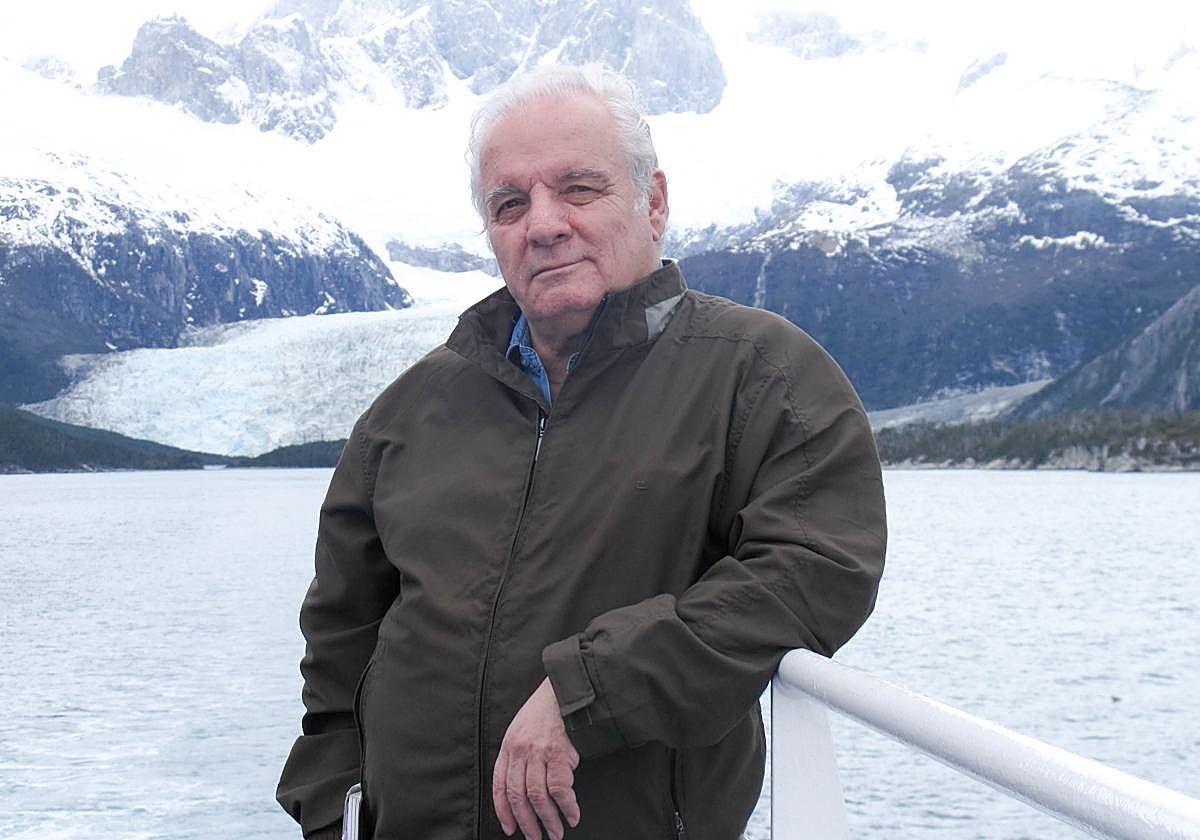 El escritor Javier Reverte falleció a los 76 años en octubre de 2020.