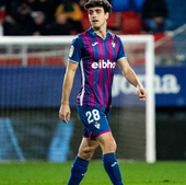 El Athletic negocia fichar para el filial al central getxotarra Alday, del Eibar B