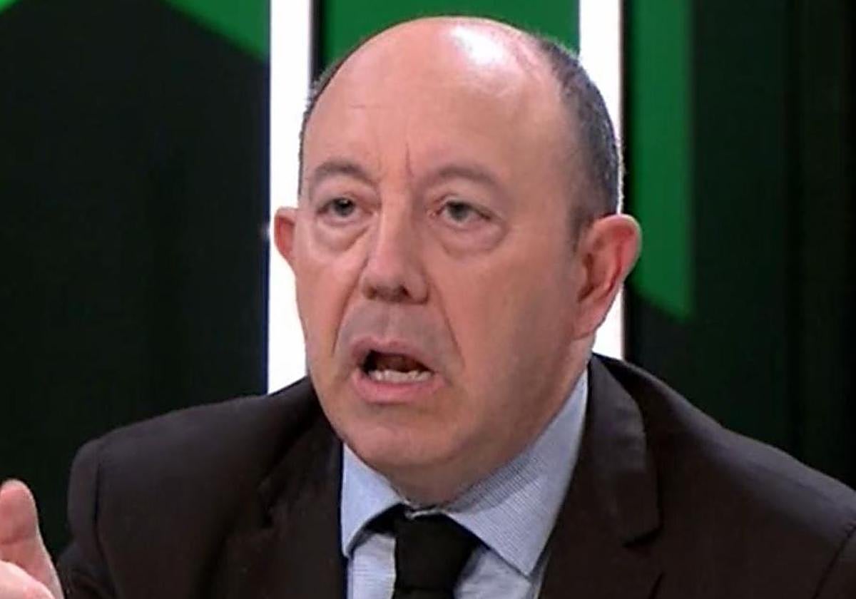 El palo de Gonzalo Bernardos a los que se quieren jubilar con 55 años: «Yo quiero medir 1,90, ser rubio y tener ojos azules»