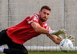 Simón, sobre los malos resultados: «La pretemporada está para adaptarse»