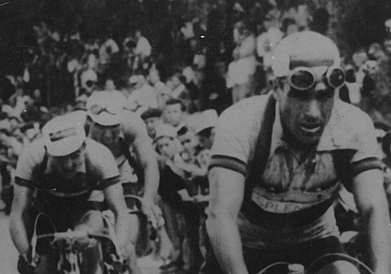 Bernardo Ruiz, en una etapa del Tour de Francia.