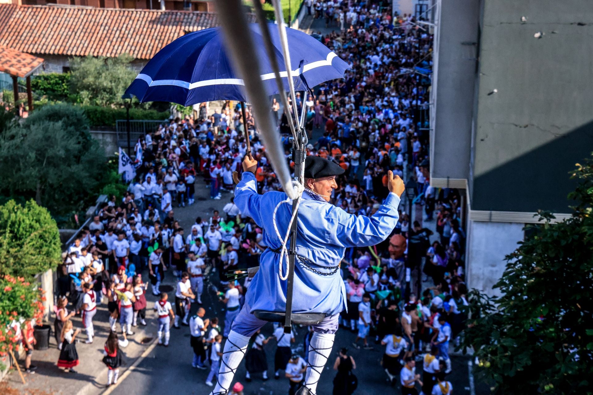 La bajada del &#039;Brujo&#039; en imágenes