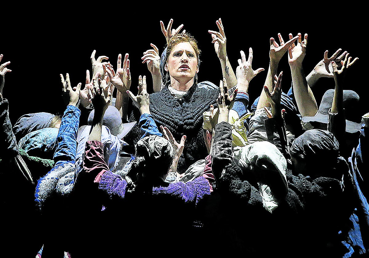 Montaje de 'La rosa del azafrán', con dirección de escena de Ignacio García, ganador del último premio Talía.