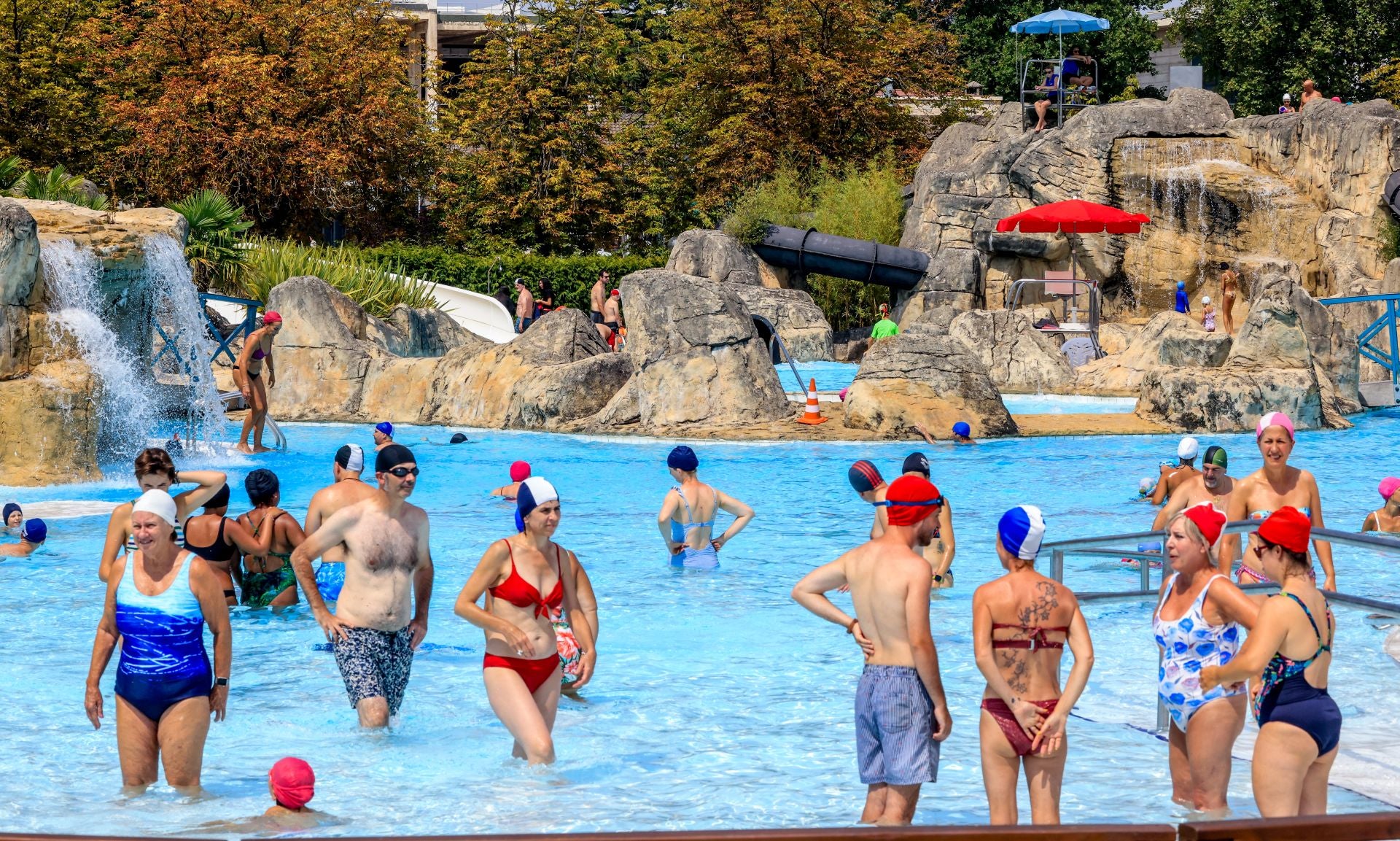 Las imágenes del último chapuzón de la ola de calor en Álava