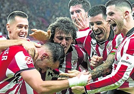 El primer tanto marcado por el navarro esta temporada desató la euforia en las gradas y entre la plantilla.