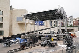 Janus Lester y Dupla actuarán esta noche en Abandoibarra.