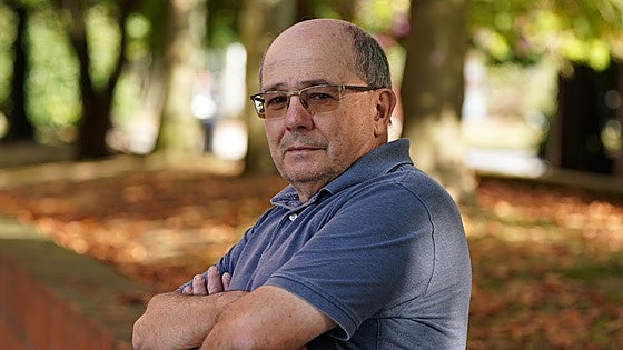 «Nadie que no pueda volver a su profesión tendría que entrar en política»
