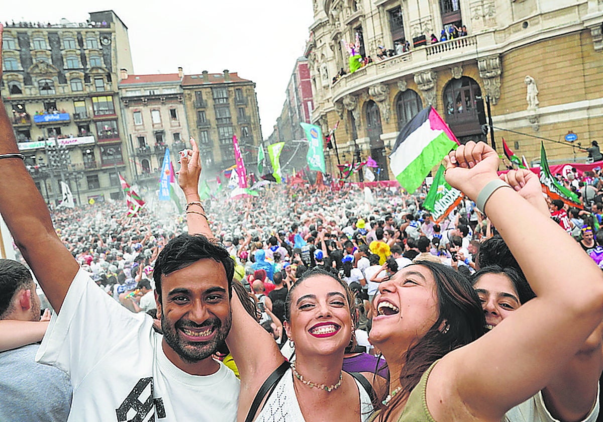 El Txupin multiplicó las ganas de jarana.