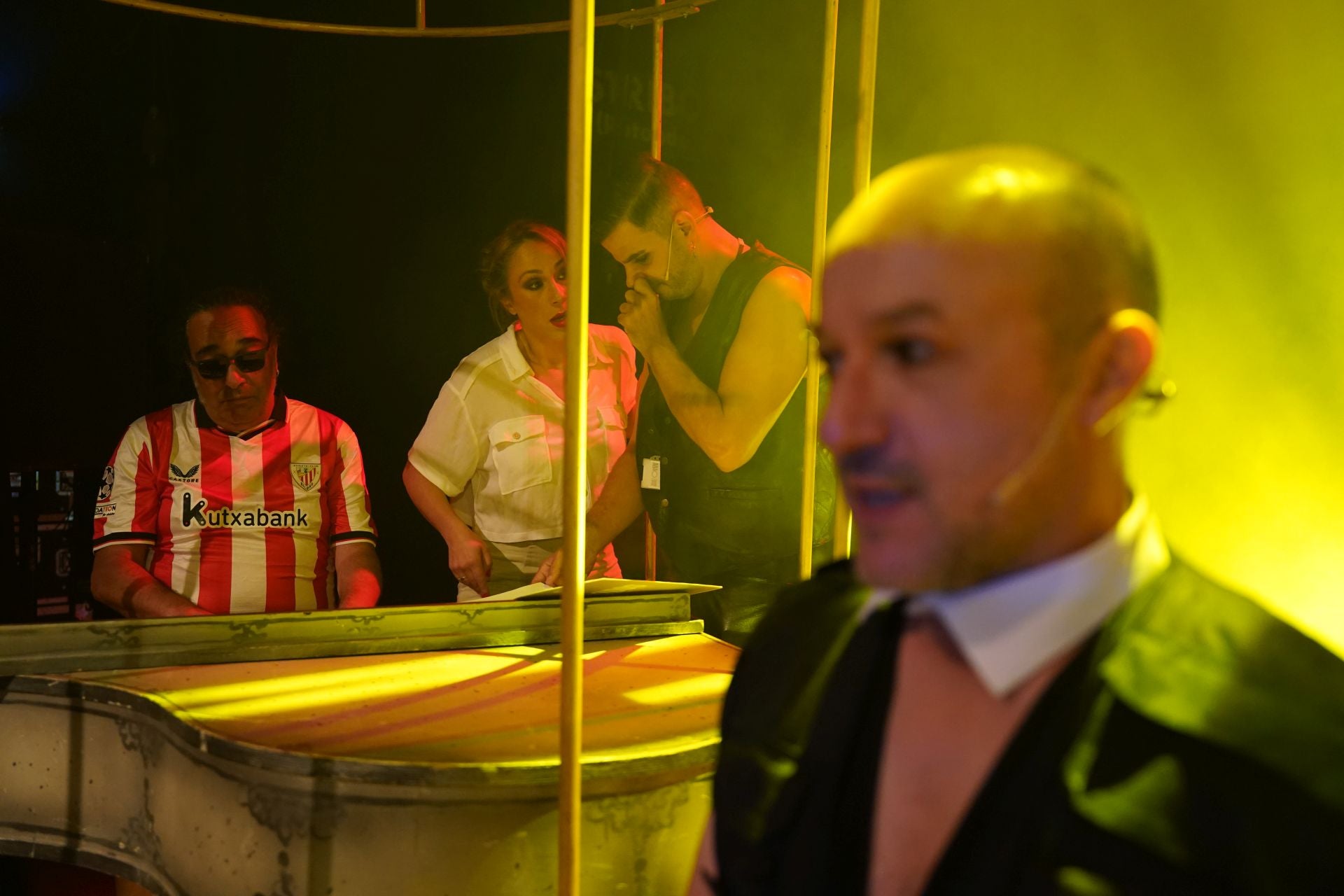 Confidencias entre los actores. 