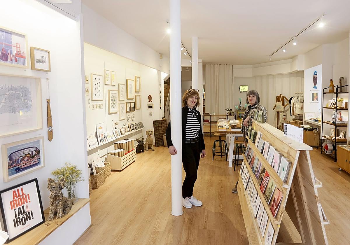 Vistas de la tienda a_erre, en Bilbao.