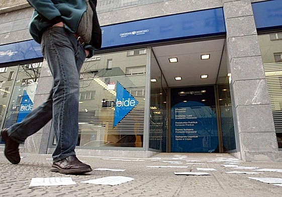 Oficina de Lanbide ubicada en Basauri.