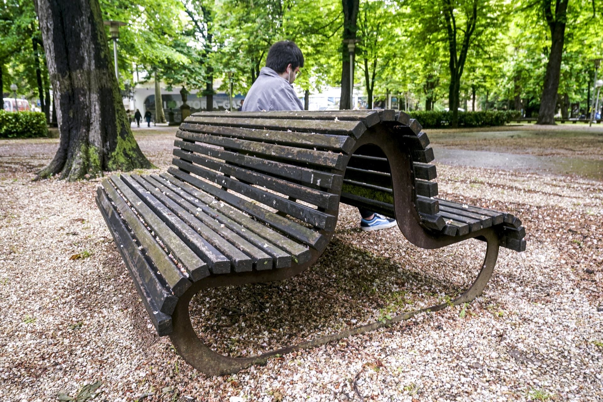 El mal estado de los bancos de Vitoria