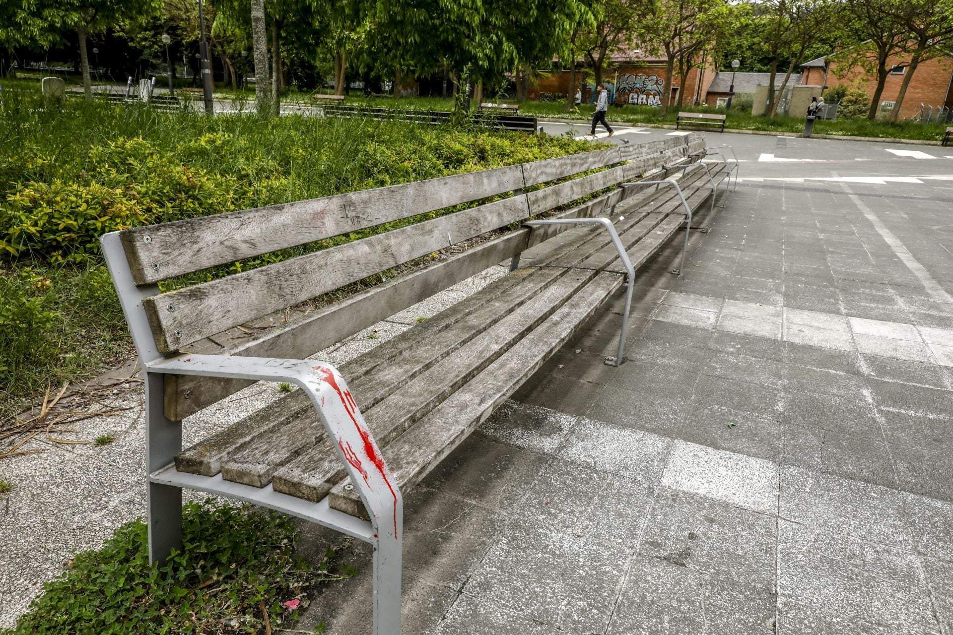 El mal estado de los bancos de Vitoria