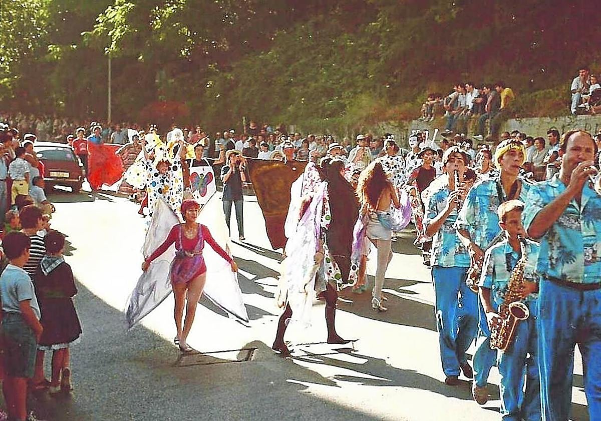 Imagen principal - Los que ponen el &#039;brilli-brilli&#039; a las fiestas