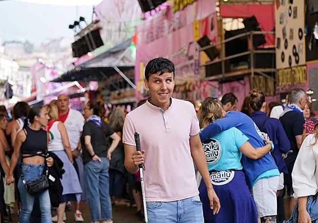 Juan Pablo es un habitual de las txosnas y de los fuegos artificiales.