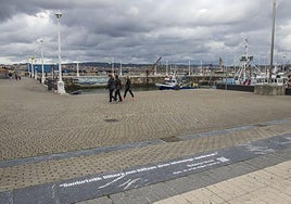 Hallan el cuerpo de un hombre en aguas del puerto de Santurtzi