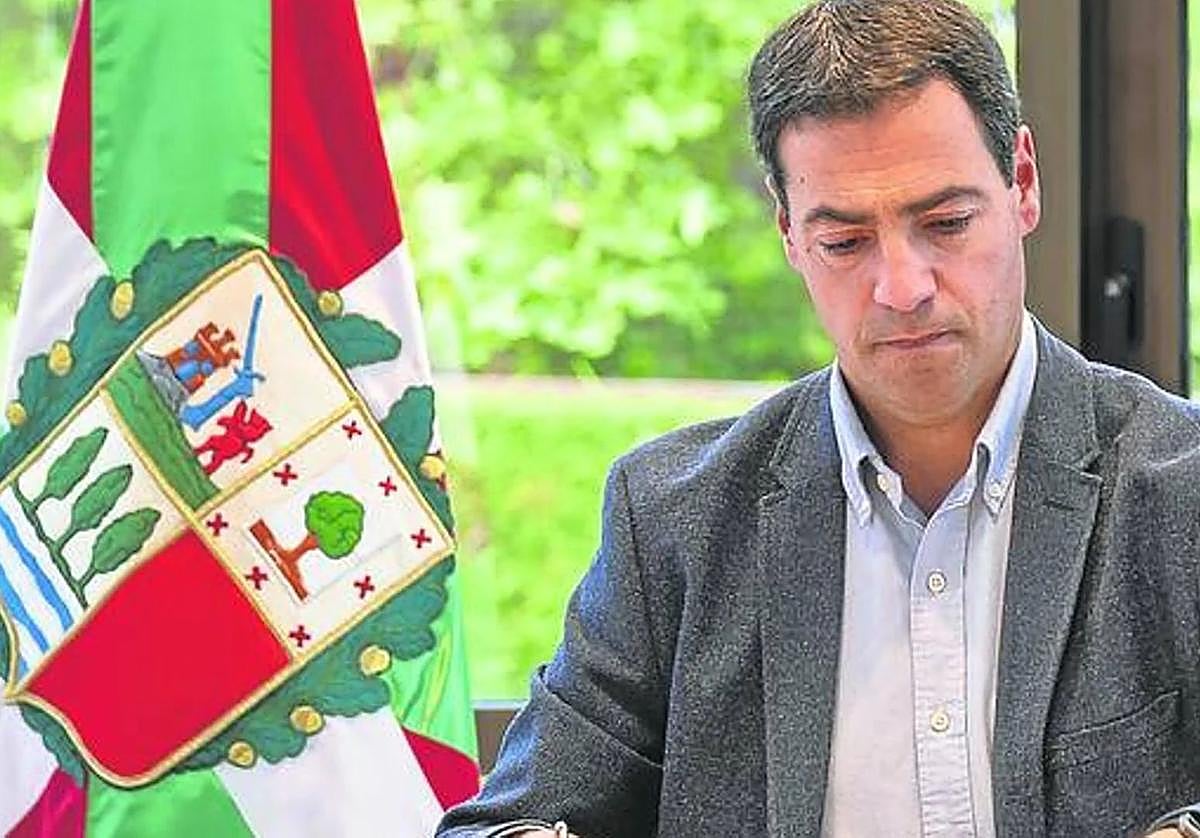 Convoca una ronda con los partidos para buscar «acuerdos y colaboración»