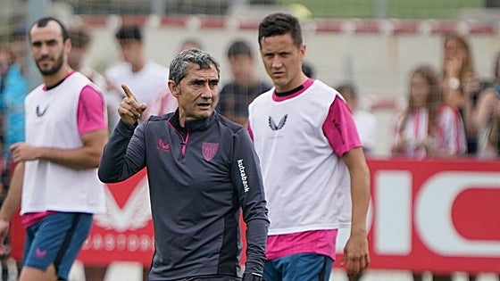 Herrera se deshace en elogios hacia Valverde y recuerda las 'manías' de Bielsa: «Era todo un reto»