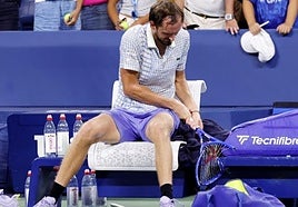 Daniil Medvedev recibió la multa económica más importante de su carrera tras su ataque de furia en el US Open