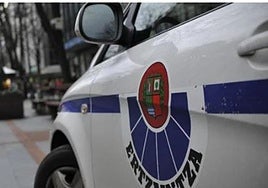 Dos conductores trasladados al hospital tras chocarse sus furgonetas en Arrigorriaga