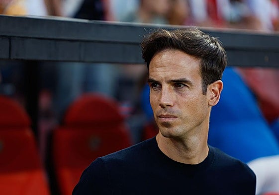 Iñigo Pérez se disculpa tras su reacción en el Rayo-Barça: «Me avergüenzo de cómo actué»