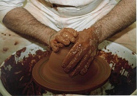 Berriz abre el plazo de inscripción para sus cursos de cerámica, txistu e inglés