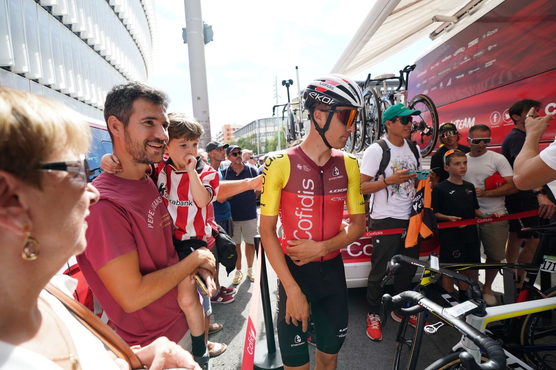 La Vuelta se deja sentir en las calles de Bilbao