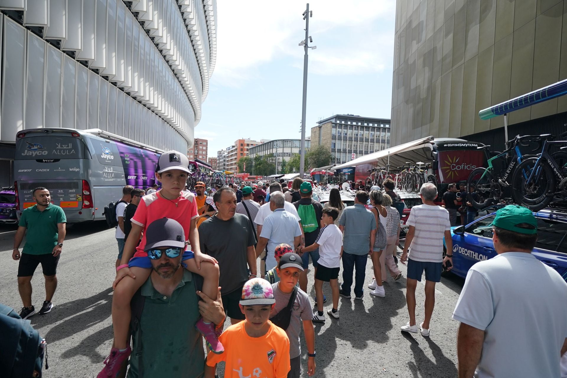 La Vuelta se deja sentir en las calles de Bilbao