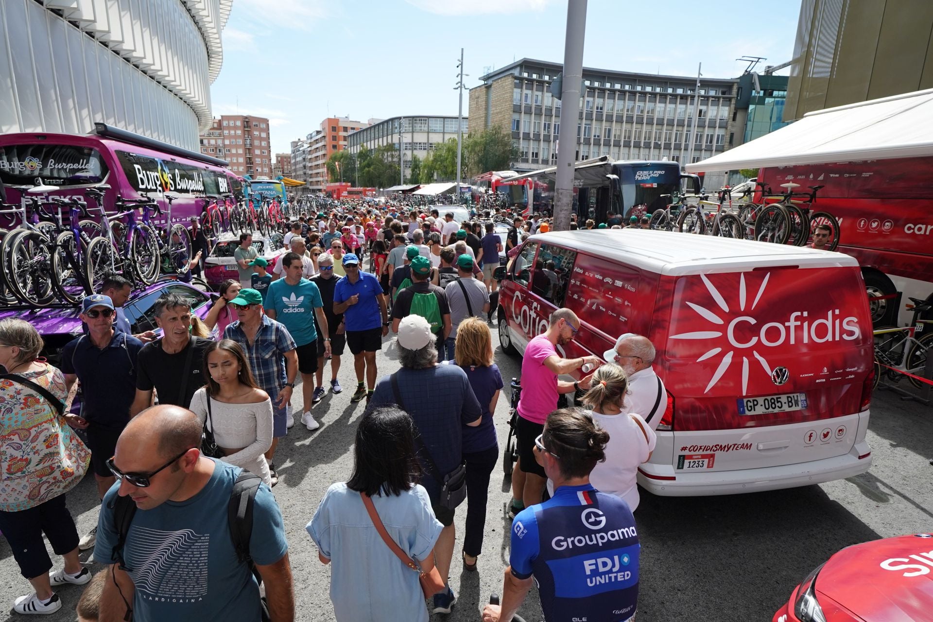 La Vuelta se deja sentir en las calles de Bilbao
