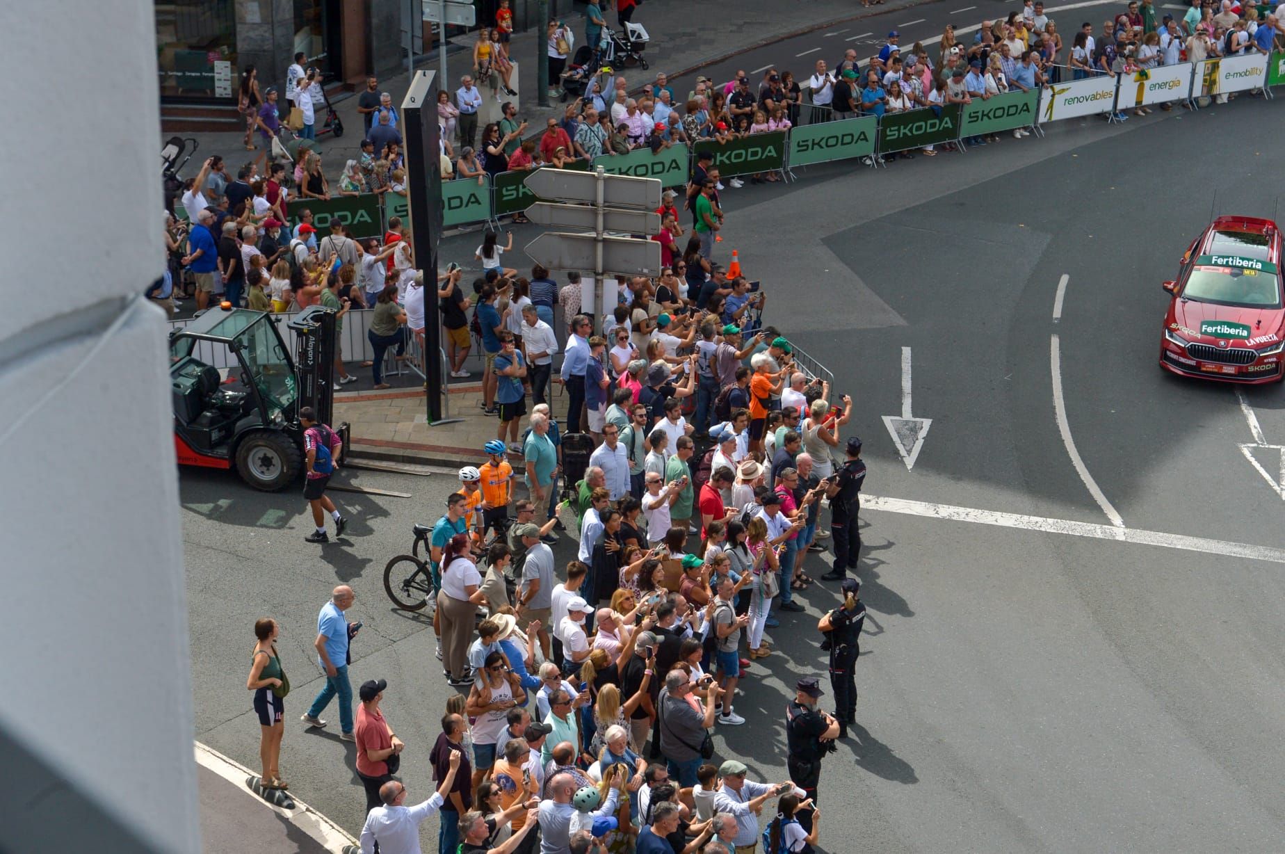 La Vuelta se deja sentir en las calles de Bilbao