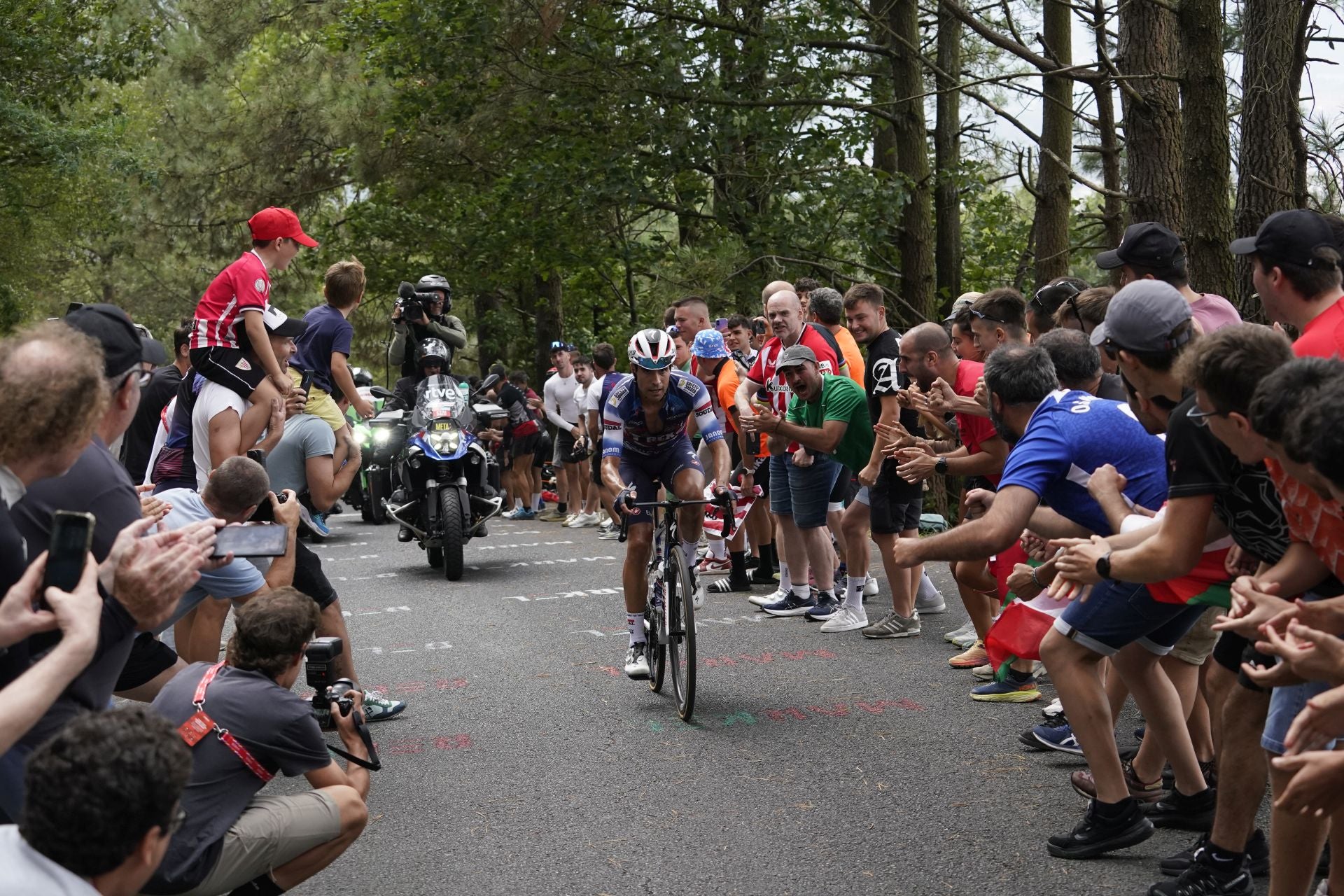 El espectacular recorrido de La Vuelta en Bizkaia