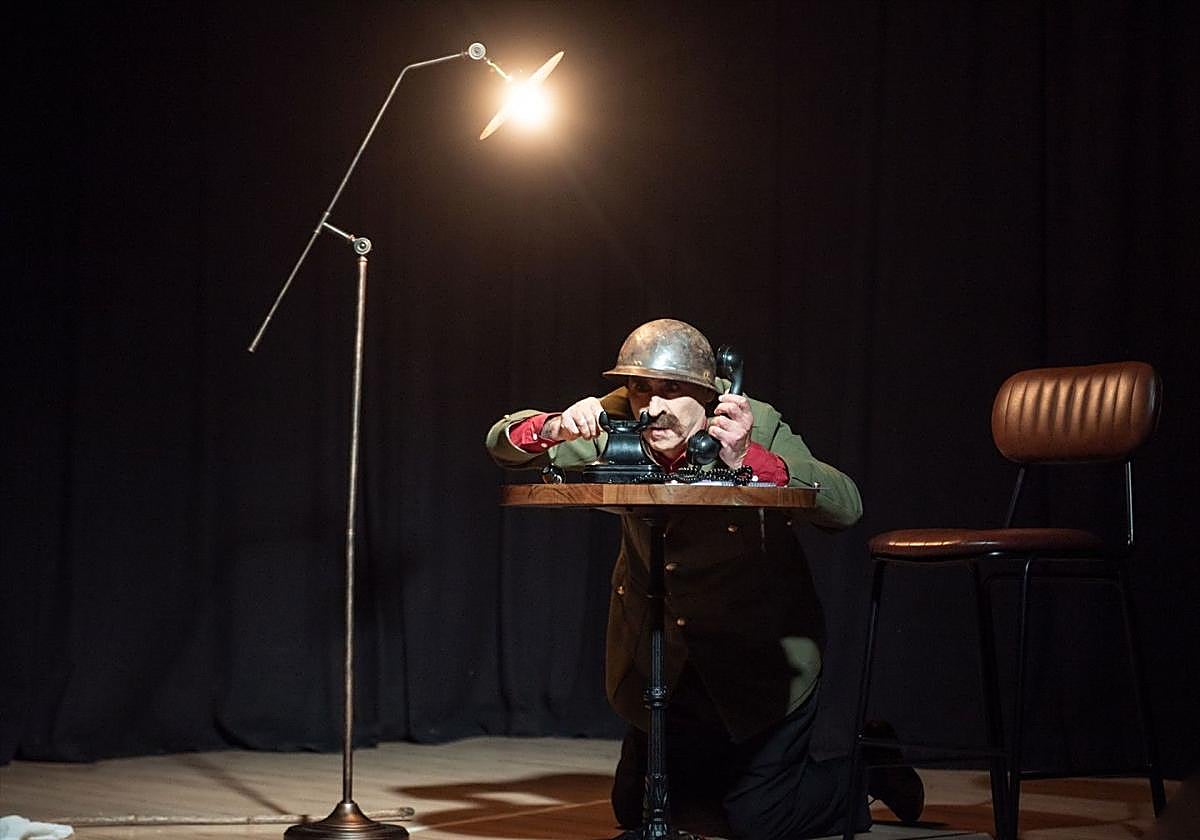 Mariano Lasheras, de Zoótropo Teatro, interpreta '¿Está Gila?'.