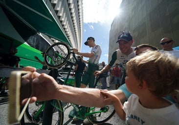 La misión imposible del equipo Caja Rural