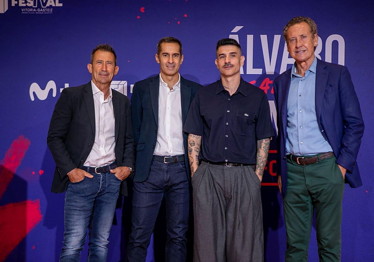 Carlos Martínez, Pablo Moreno, Álvaro Benito y Jorge Valdano, durante la presentación.