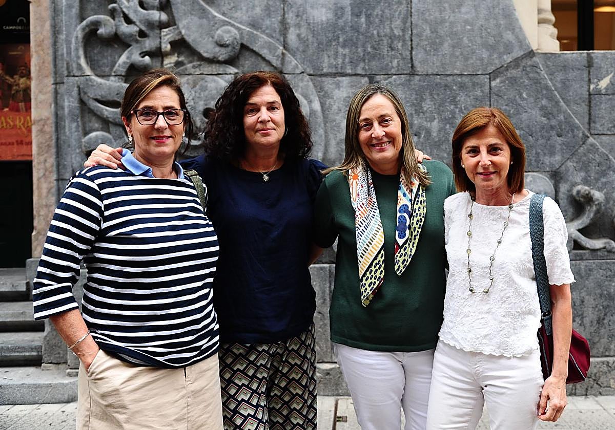 Mar Alonso, Amaia Aguirrezabal, Miren Uribe y Josebe Pérez de Loza.