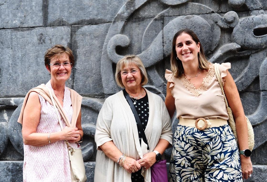 Mari Carmen Gómez, María Ángeles Pérez y Ainara Erauskin.