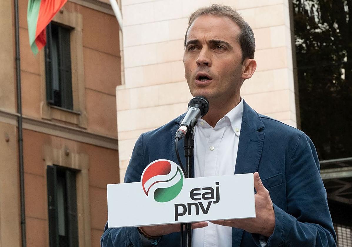 El presidente del PNV de Bizkaia, Iñigo Ansola.