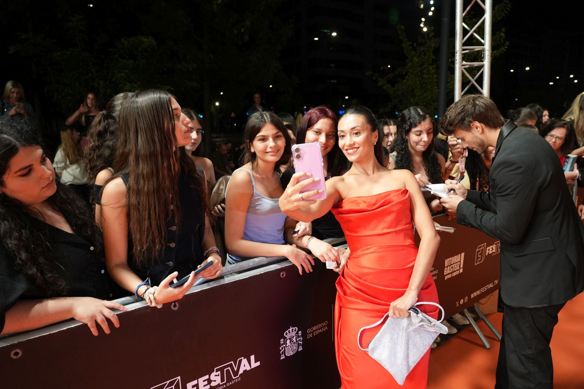 Las imágenes de la alfombra naranja: &#039;Poquita fe&#039; y &#039;Mar afuera&#039;