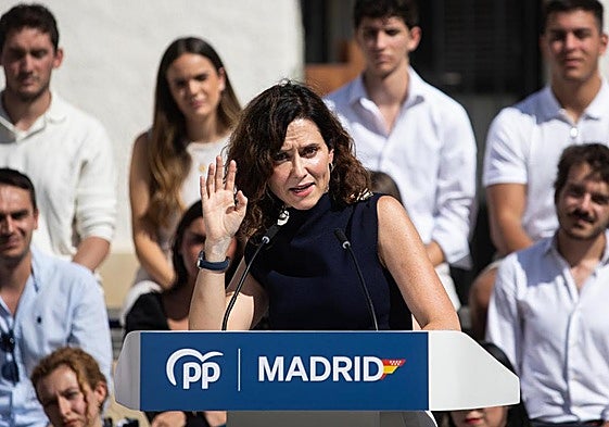 Isabel Díaz Ayuso censura que «los etarras» sean los que más «jalean» las protestas a favor de Palestina