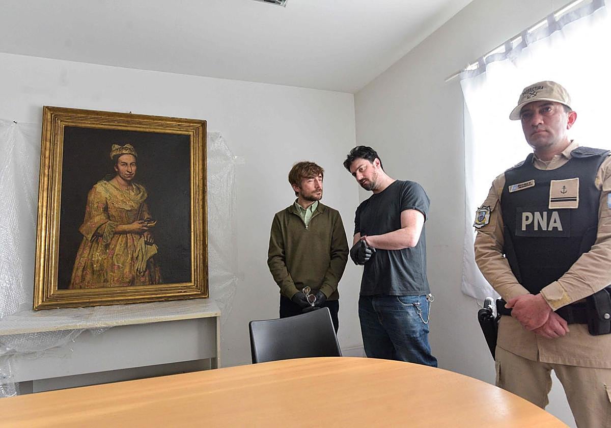 Presentación del cuadro recuperado en Argentina por la Fiscalía.