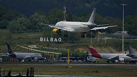 Loiu aspira a concentrar la mitad del tráfico del norte peninsular tras la espantada de Ryanair
