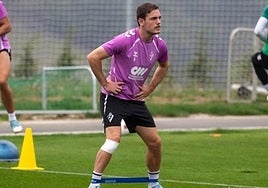 El máximo goleador armero del pasado campeonato trabaja duro para adquirir la forma.