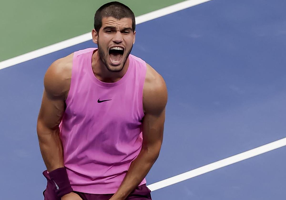 Alcaraz celebra el título