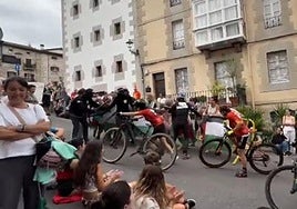 Parodian en Artziniega los incidentes con las protestas propalestinas de La Vuelta