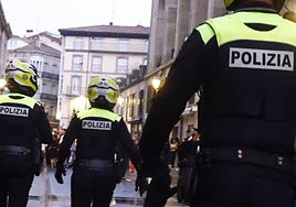 Detenido en Vitoria con una mochila llena de material deportivo robado por valor de 700 euros