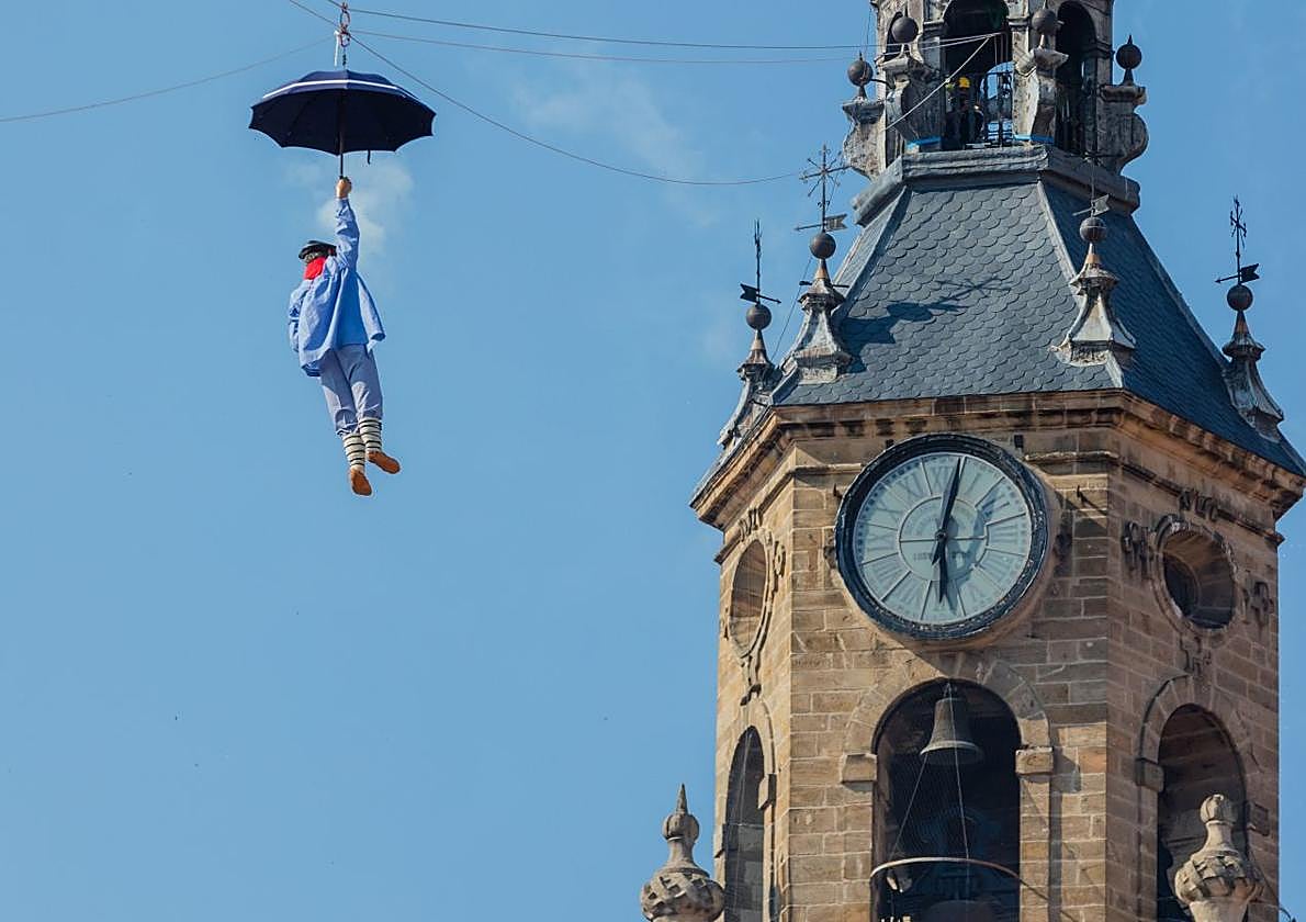 El reloj de San Miguel estará parado durante tres meses para su restauración